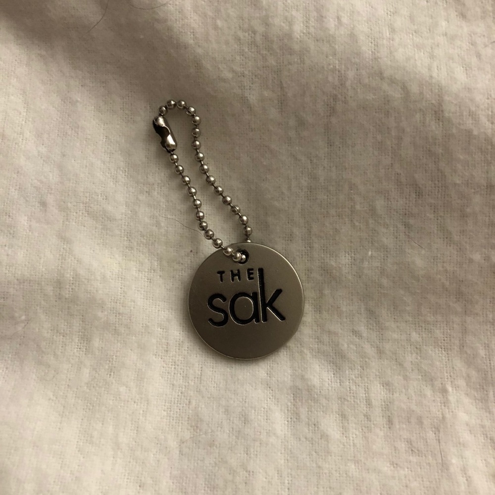 The Sak metal keychain